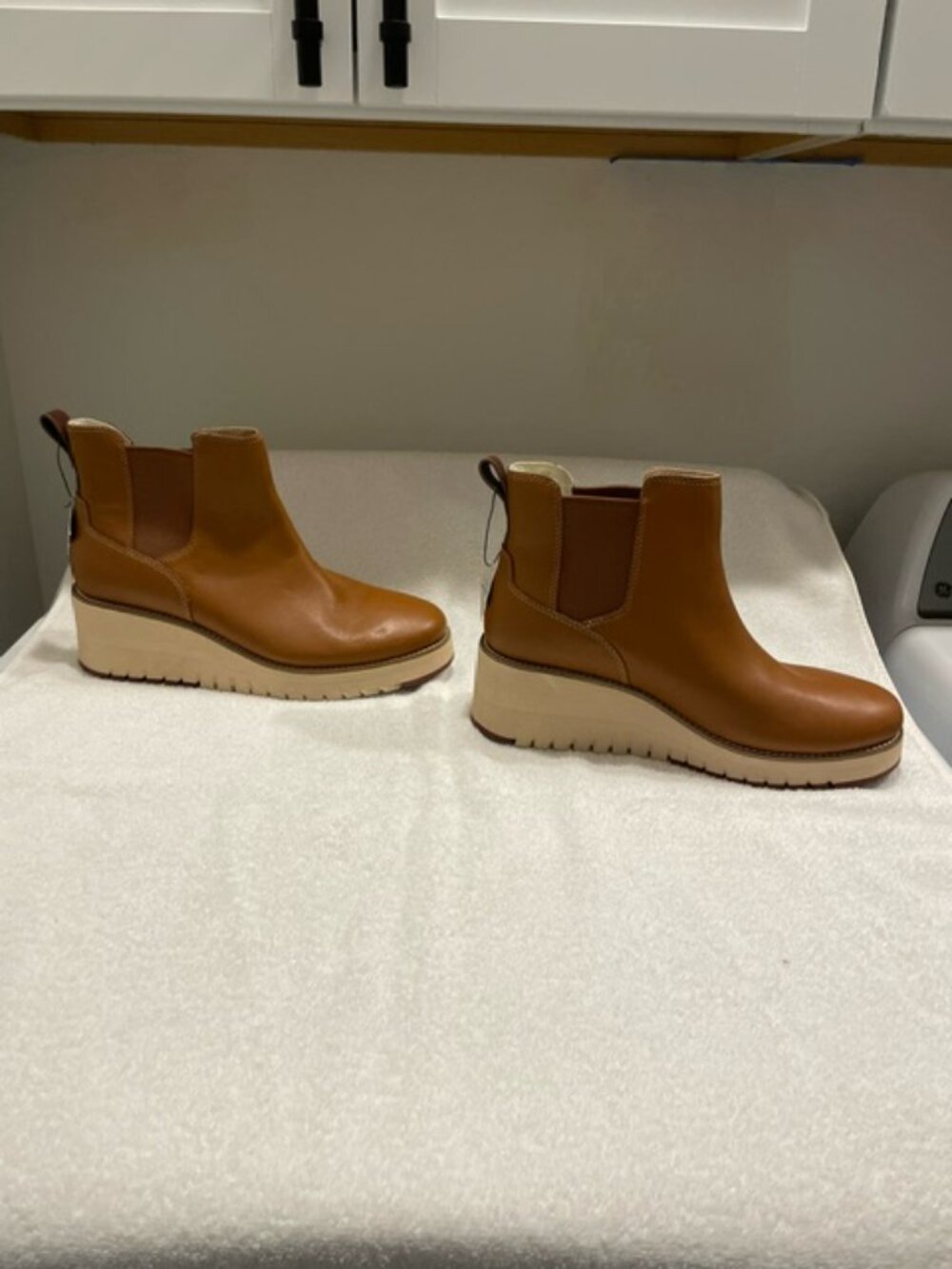 Cole Haan Women’s ZERØGRAND City chelsea Waterproof Wedge Boot Brit Tan Sz9 NEW
